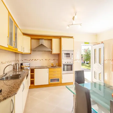Villa Palaui By Algarve Vacation